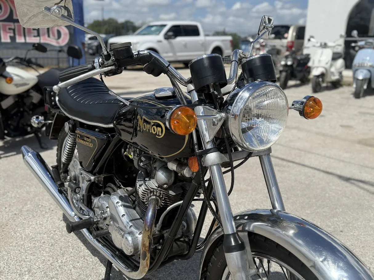 1974 Unknown 1974 Norton Commando 850, motorcycle detail photo 18, for sale in San Antonio