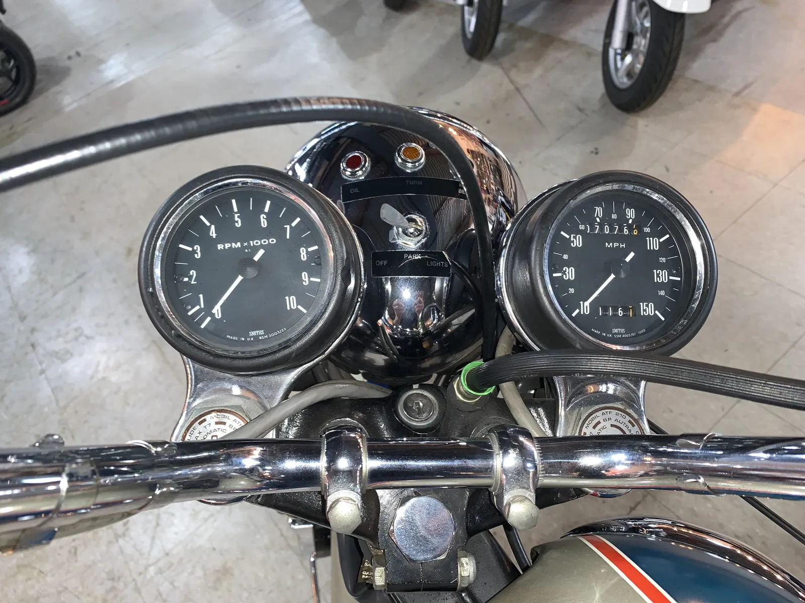 1977 Triumph T140 “Silver Jubilee”, motorcycle detail photo 8, for sale in San Antonio