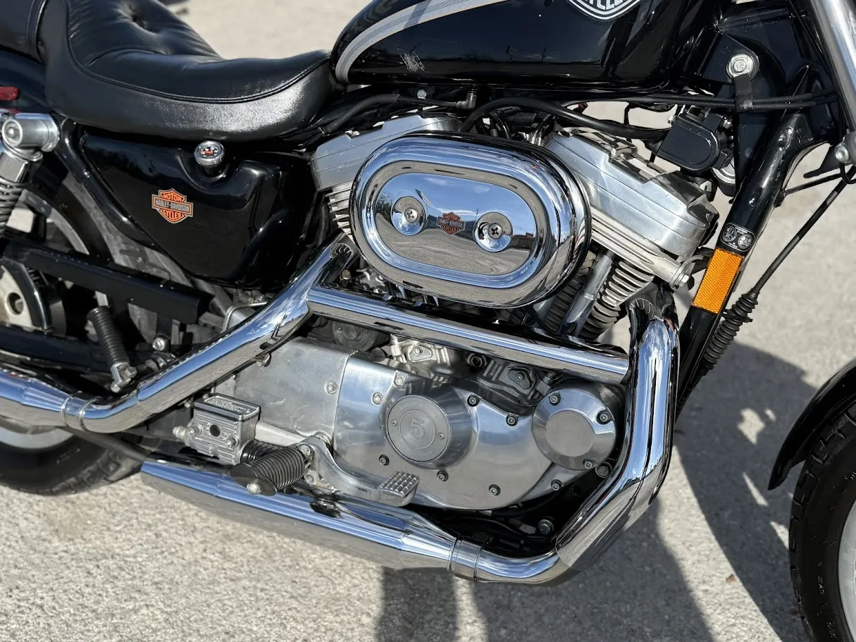 1994 Harley Davidson 883 Sportster, motorcycle detail photo 8, for sale in San Antonio