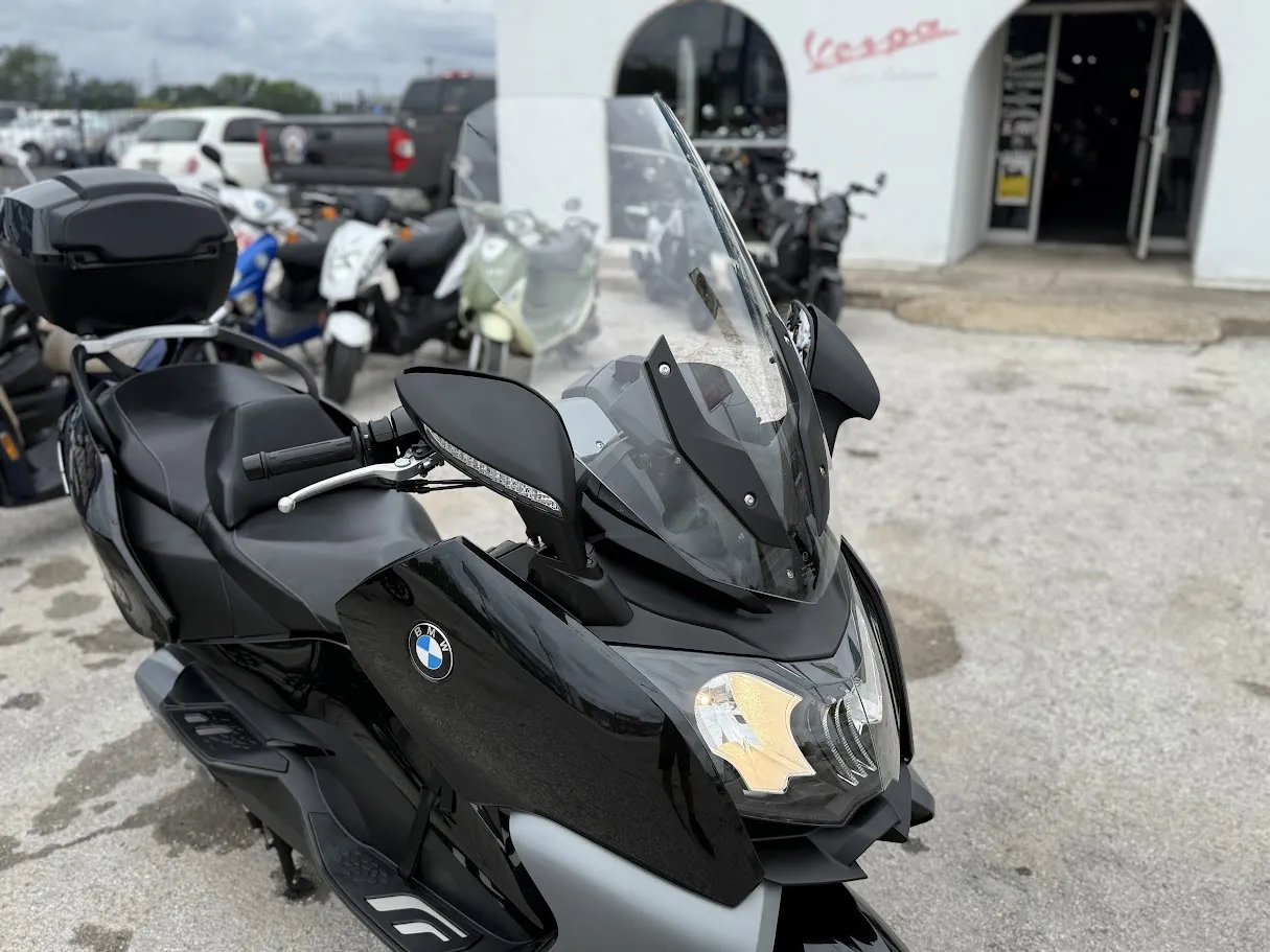 2014 BMW C650GT, motorcycle detail photo 14, for sale in San Antonio