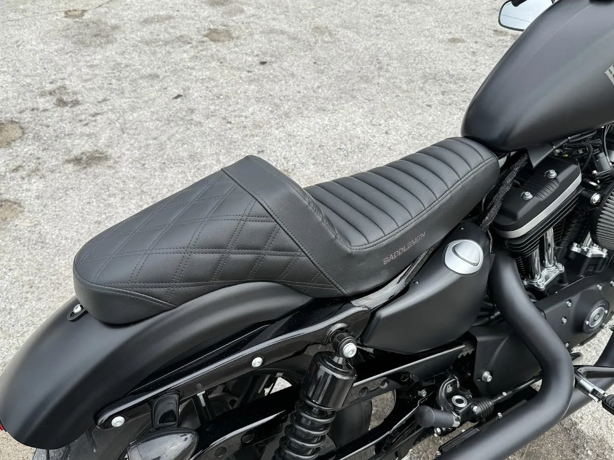 2016 Harley Davidson 883 Sportster “Iron Edition”, motorcycle detail photo 3, for sale in San Antonio
