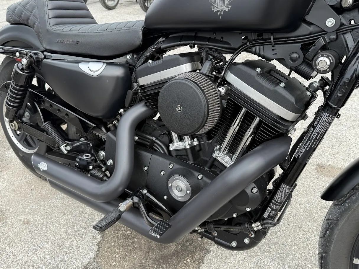 2016 Harley Davidson 883 Sportster “Iron Edition”, motorcycle detail photo 8, for sale in San Antonio
