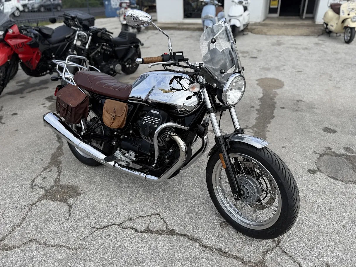 2017 Moto Guzzi V7 50th Anniversary Edition, motorcycle detail photo 15, for sale in San Antonio