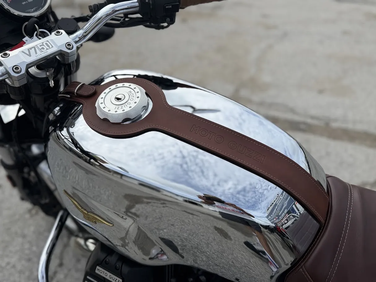 2017 Moto Guzzi V7 50th Anniversary Edition, motorcycle detail photo 9, for sale in San Antonio