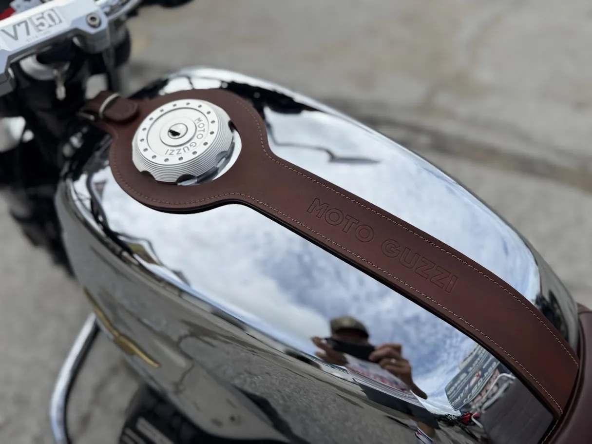 2017 Moto Guzzi V7 50th Anniversary Edition, motorcycle detail photo 10, for sale in San Antonio
