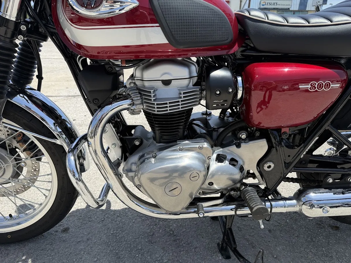 2020 Kawasaki W800, motorcycle detail photo 4, for sale in San Antonio