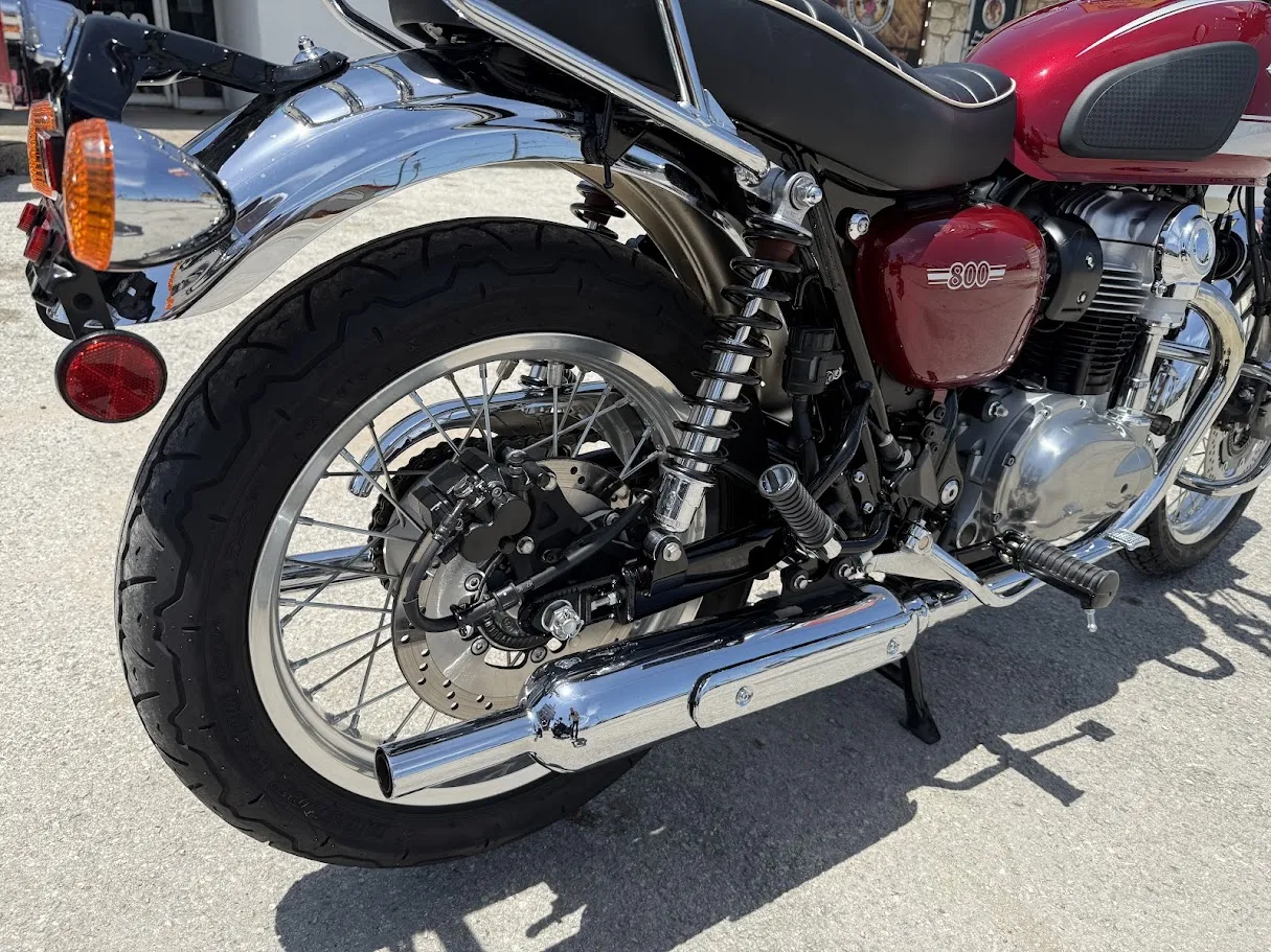 2020 Kawasaki W800, motorcycle detail photo 6, for sale in San Antonio