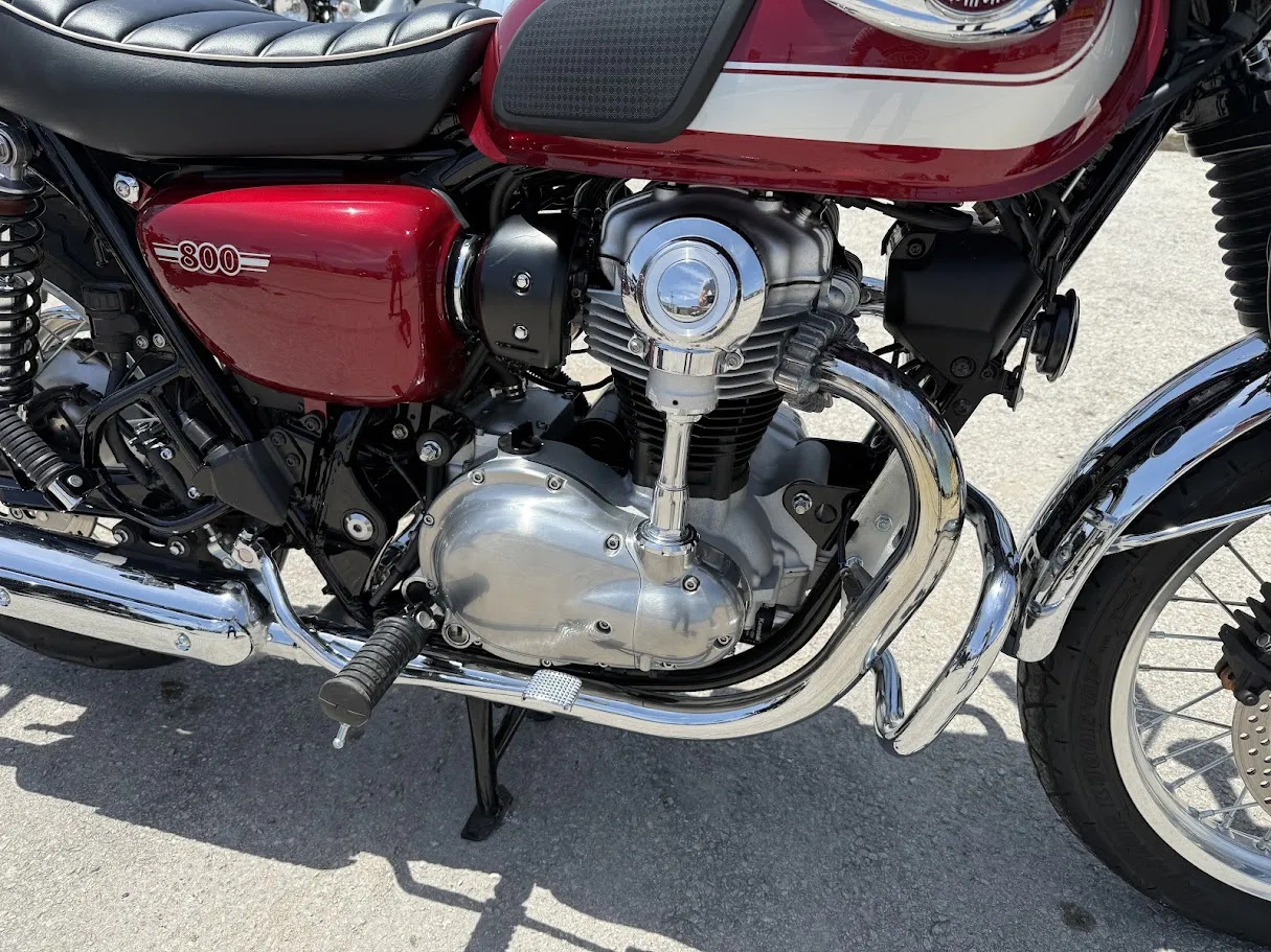 2020 Kawasaki W800, motorcycle detail photo 9, for sale in San Antonio