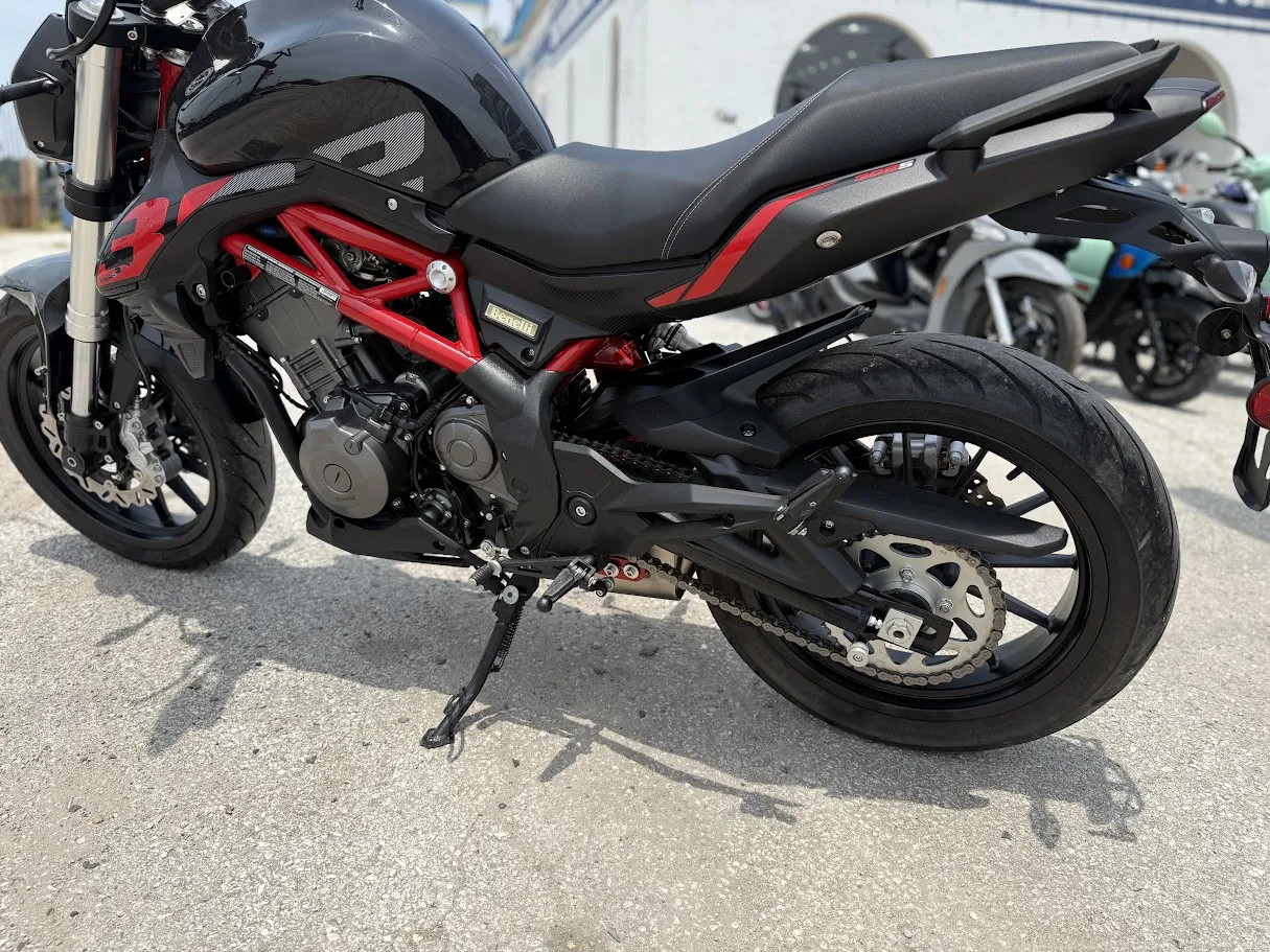 2022 Benelli 302S, motorcycle detail photo 3, for sale in San Antonio
