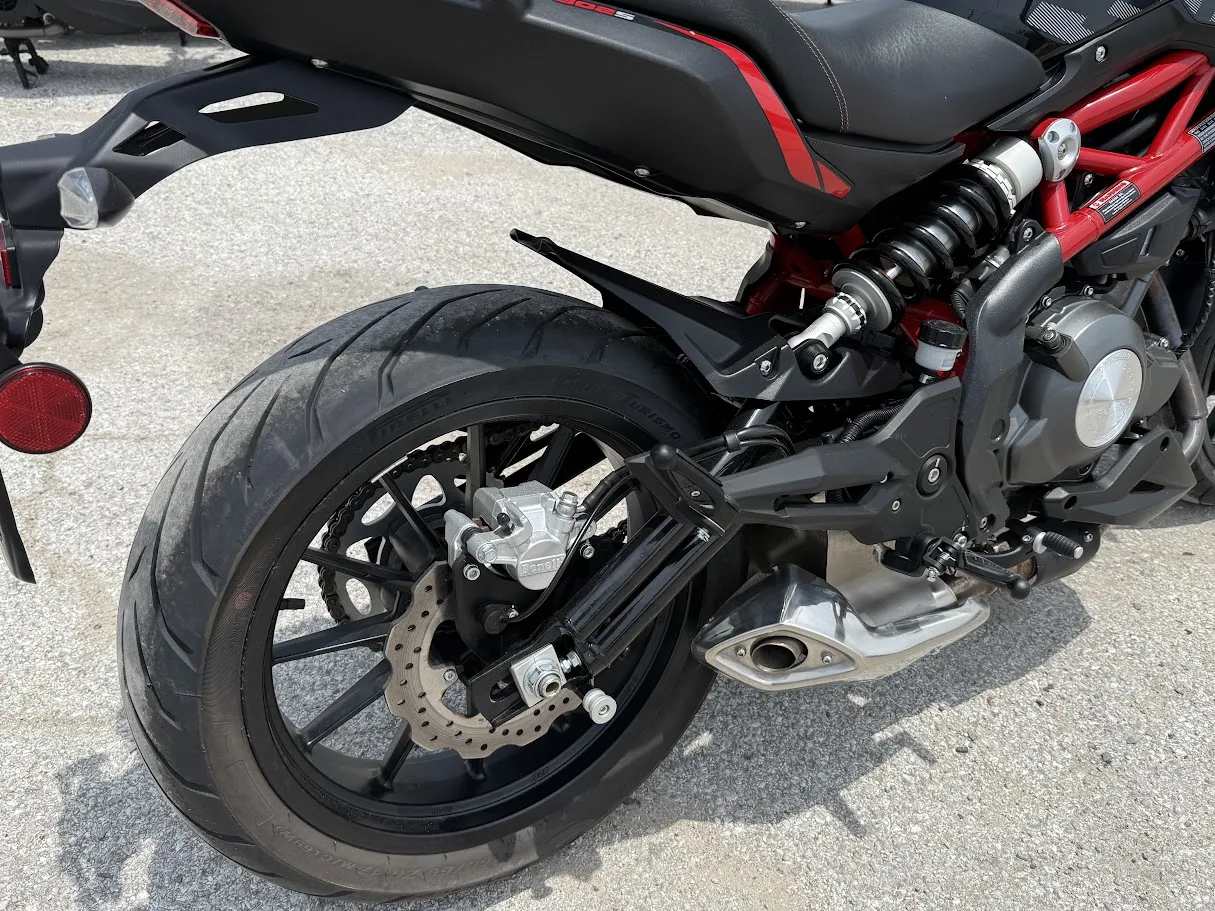 2022 Benelli 302S, motorcycle detail photo 7, for sale in San Antonio