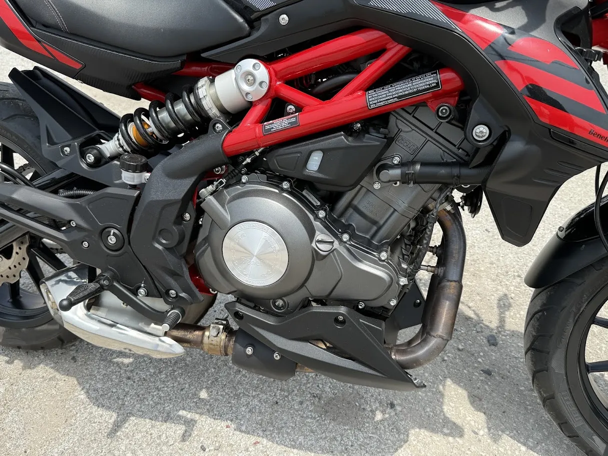 2022 Benelli 302S, motorcycle detail photo 10, for sale in San Antonio