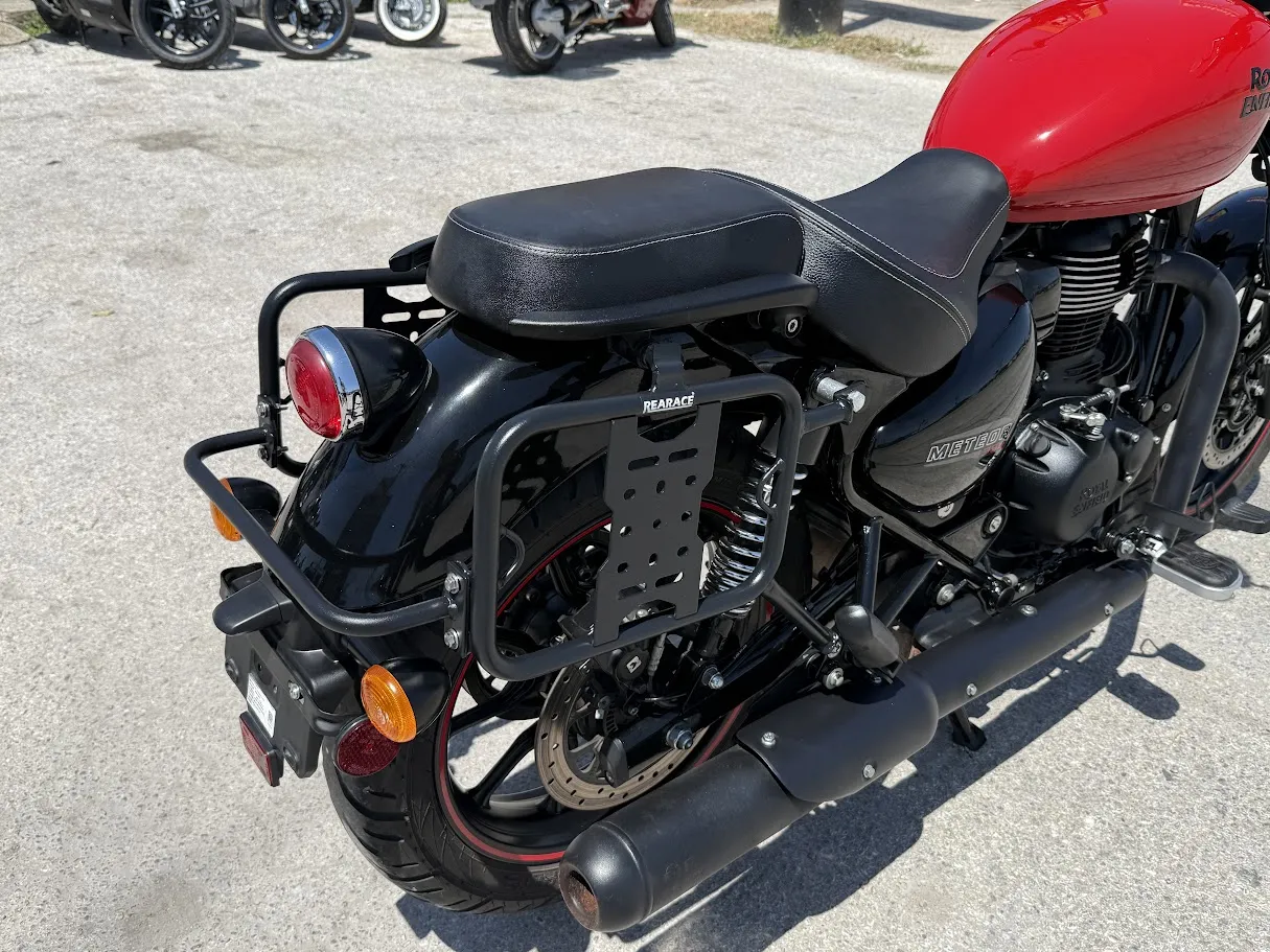 2022 Royal Enfield Meteor 350 Fireball Red, motorcycle detail photo 11, for sale in San Antonio