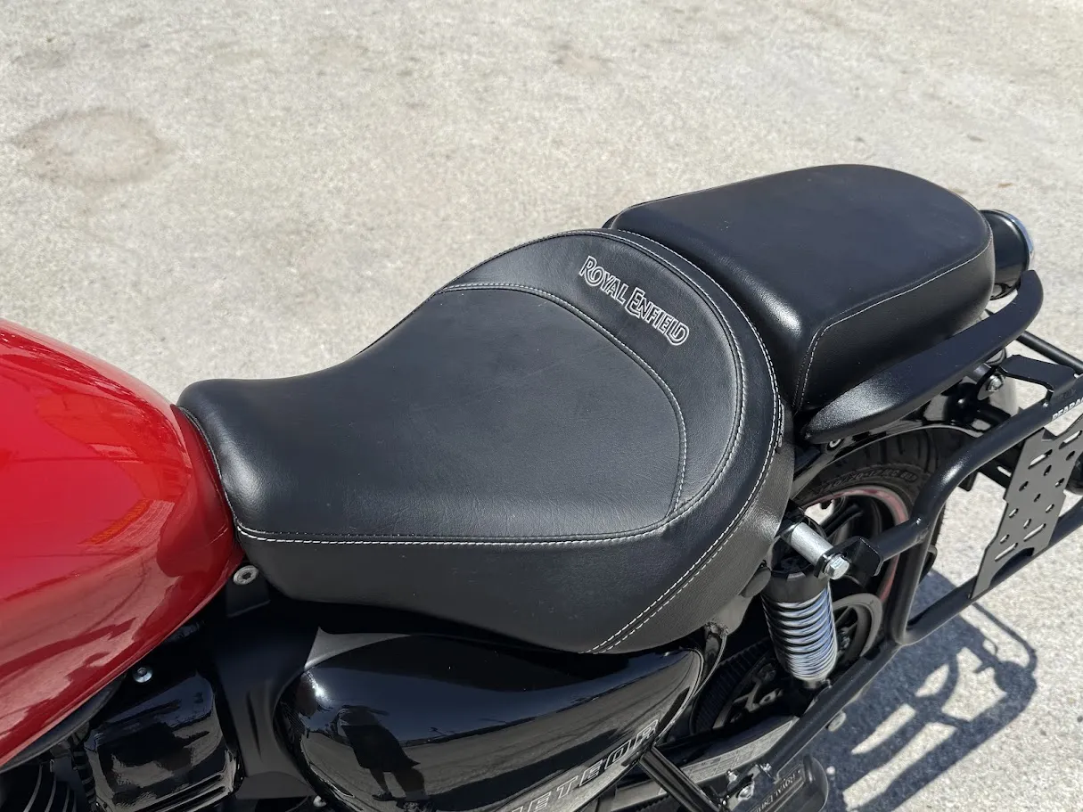 2022 Royal Enfield Meteor 350 Fireball Red, motorcycle detail photo 3, for sale in San Antonio