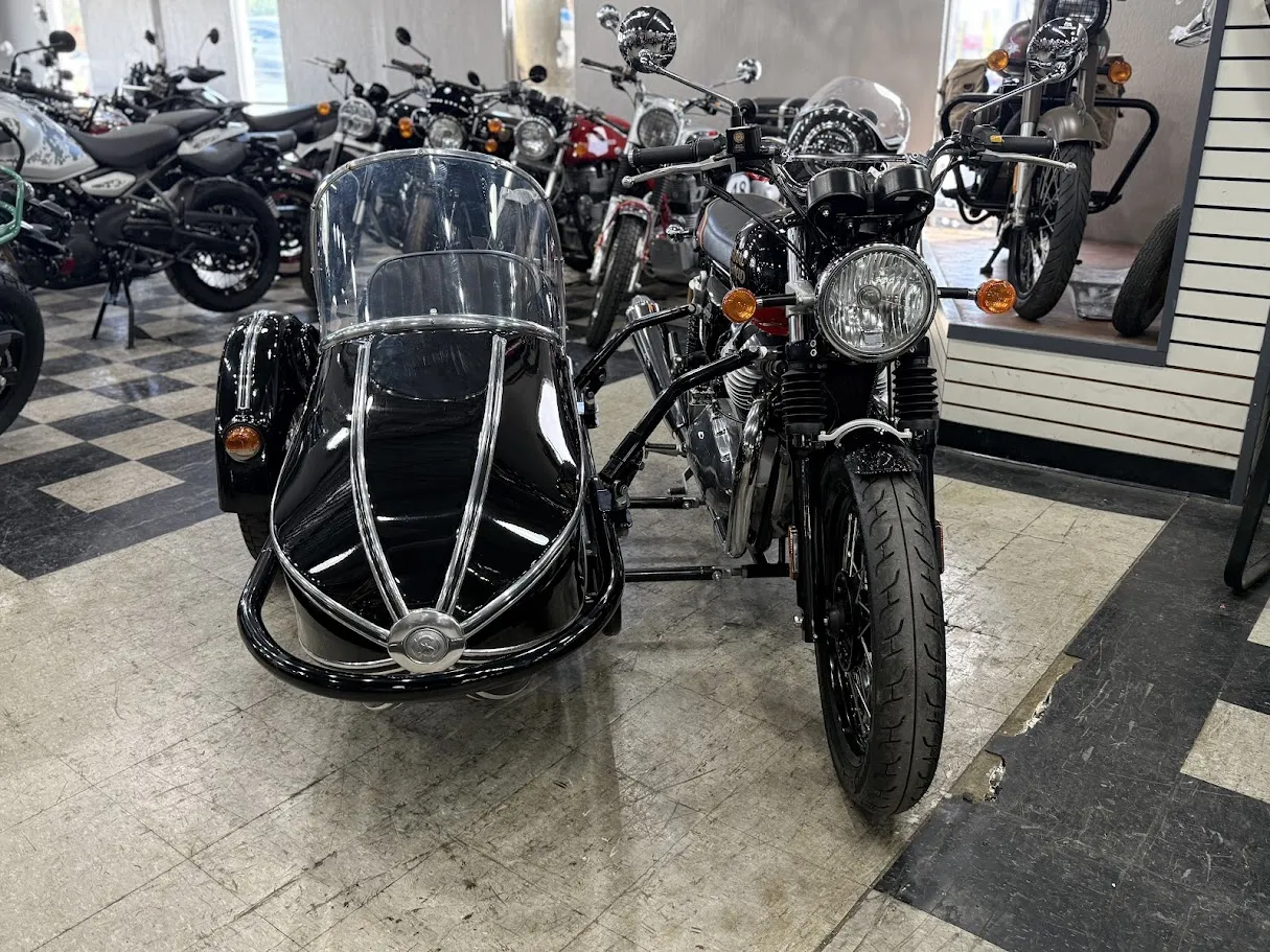 2023 Royal Enfield INT650 w/ Watsonian Grand Prix Sidecar, motorcycle detail photo 4, for sale in San Antonio