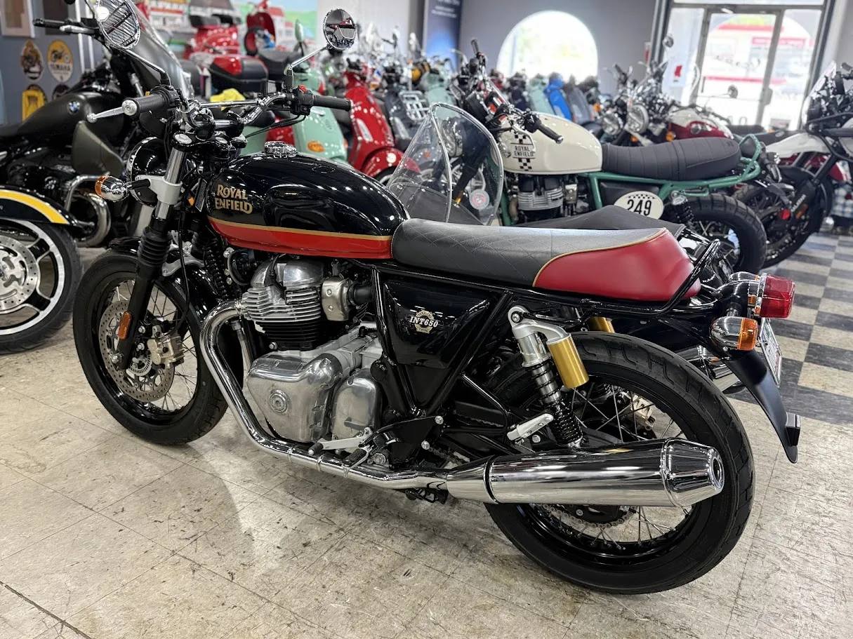 2023 Royal Enfield INT650 w/ Watsonian Grand Prix Sidecar, motorcycle detail photo 10, for sale in San Antonio