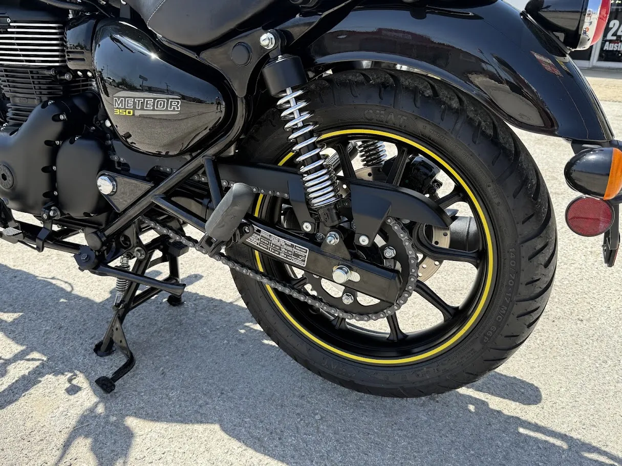 2023 Royal Enfield Meteor 350 Fireball Blue, motorcycle detail photo 6, for sale in San Antonio