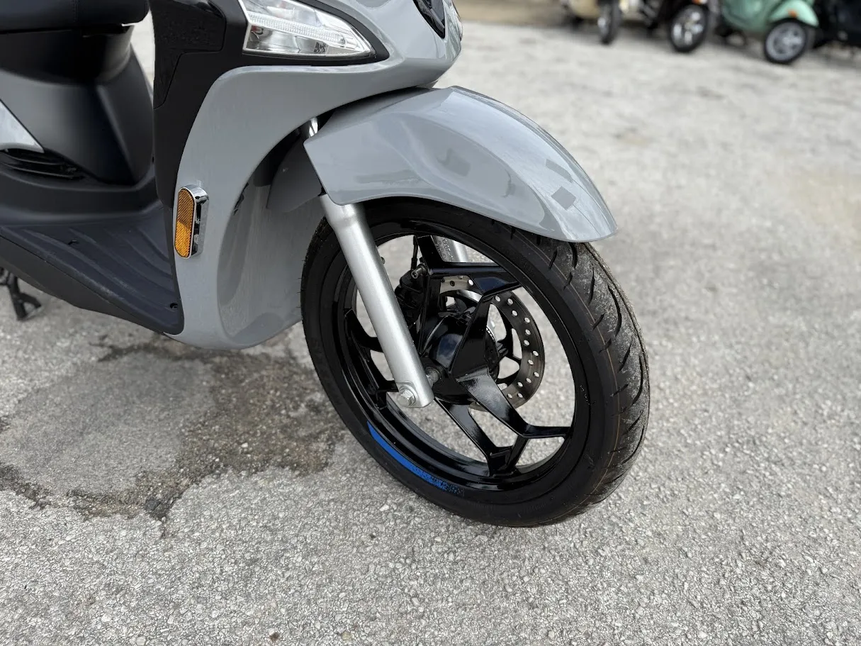 2026 Piaggio Liberty 150s, motorcycle detail photo 11, for sale in San Antonio