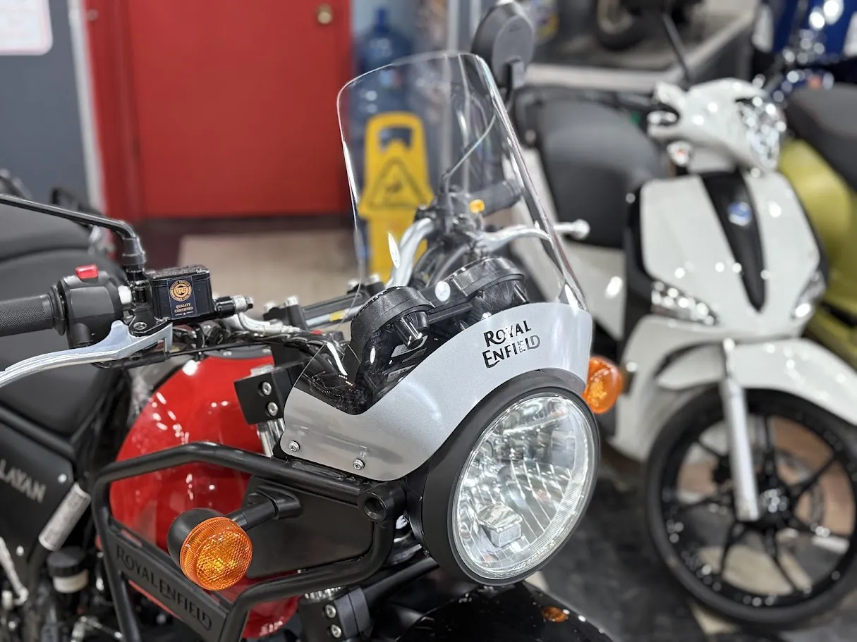 2023 Royal Enfield Last New Himalayan 411 in Stock!!, motorcycle detail photo 9, for sale in San Antonio