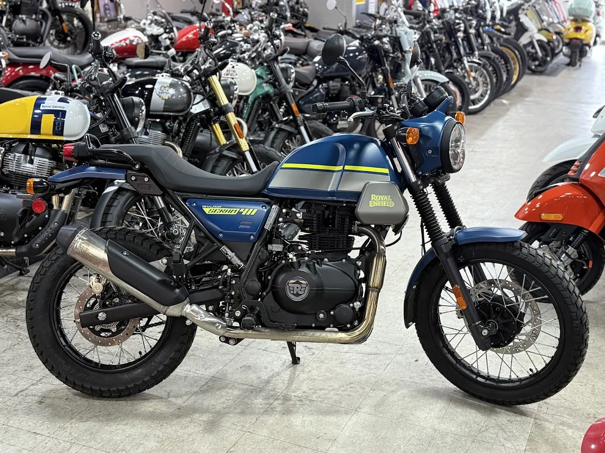 2023 Royal Enfield Last New Scram 411, motorcycle detail photo 2, for sale in San Antonio