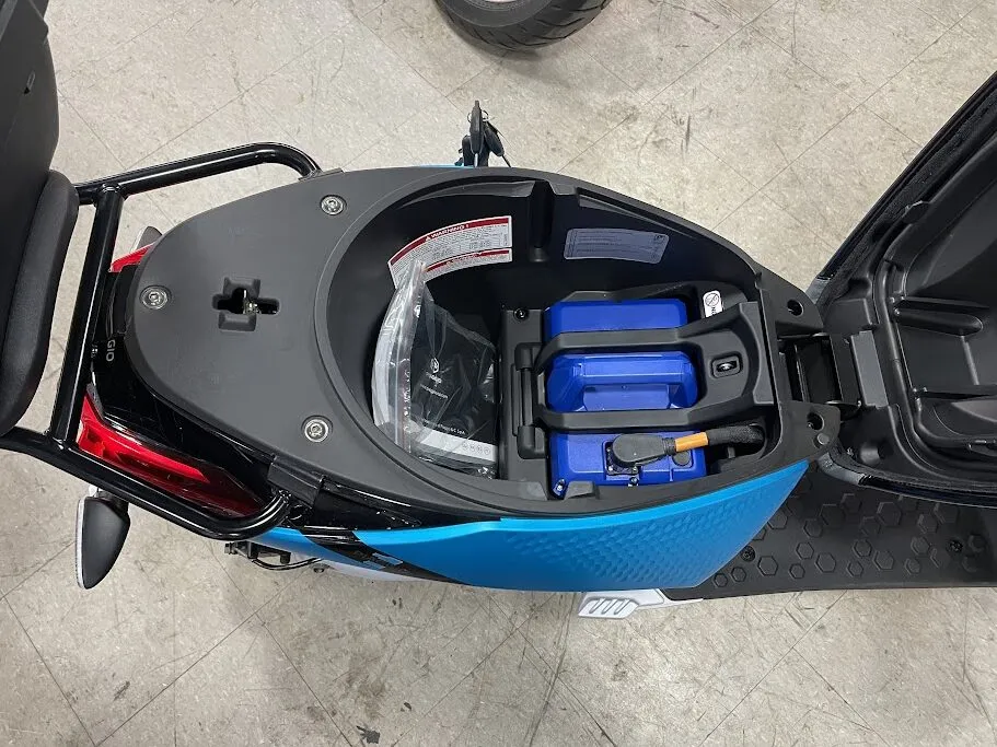 2022 Piaggio 1 Active Electric Scooter $1000 OFF MSRP!, motorcycle detail photo 5, for sale in San Antonio