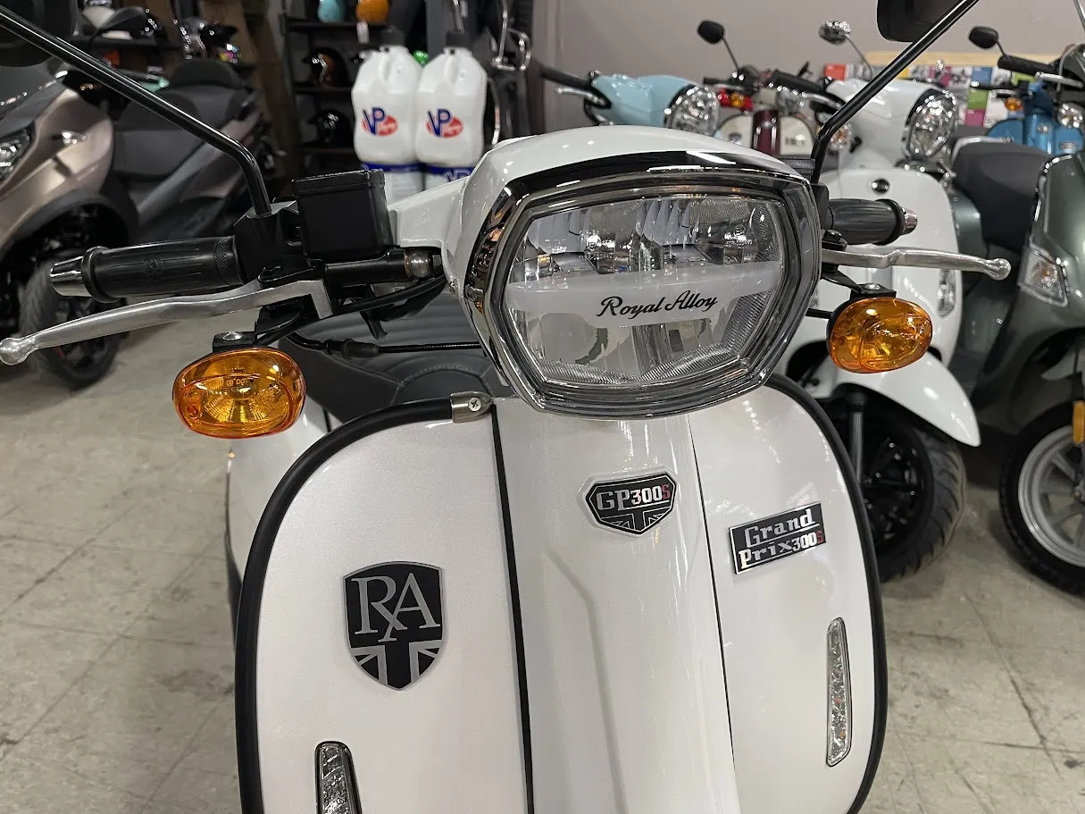 New 2022 Royal Alloy 300 $700 OFF MSRP! in stock color, side profile, at The Motorcycle Shop San Antonio