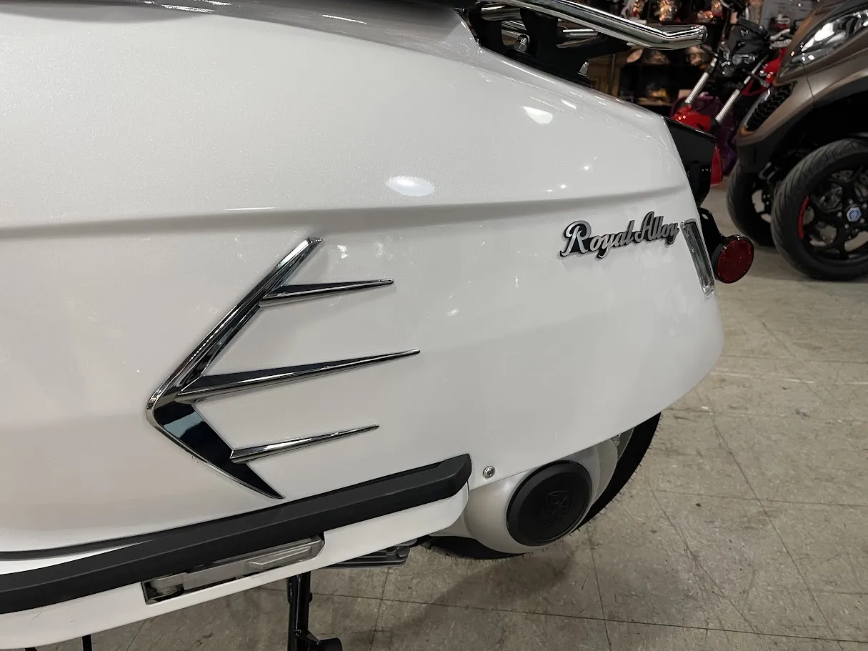 2022 Royal Alloy 300 $700 OFF MSRP!, motorcycle detail photo 8, for sale in San Antonio