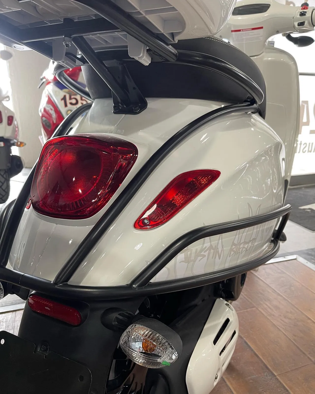 2023 Vespa Sprint 150 Sport “Justin Beiber” Special Edition with VESPA PROMO!!, motorcycle detail photo 7, for sale in San Antonio