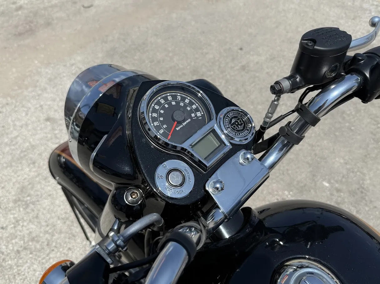 2024 Royal Enfield Classic 350 SALE, motorcycle detail photo 14, for sale in San Antonio