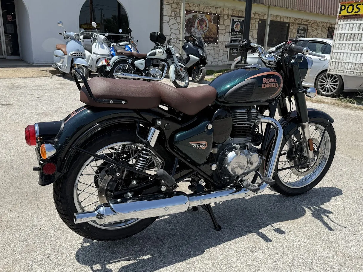 2024 Royal Enfield Classic 350 SALE, motorcycle detail photo 16, for sale in San Antonio