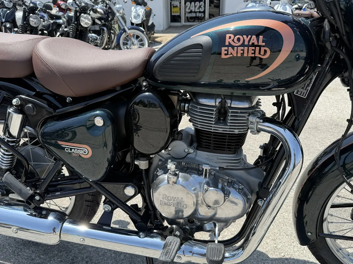 2024 Royal Enfield Classic 350 SALE, motorcycle detail photo 18, for sale in San Antonio