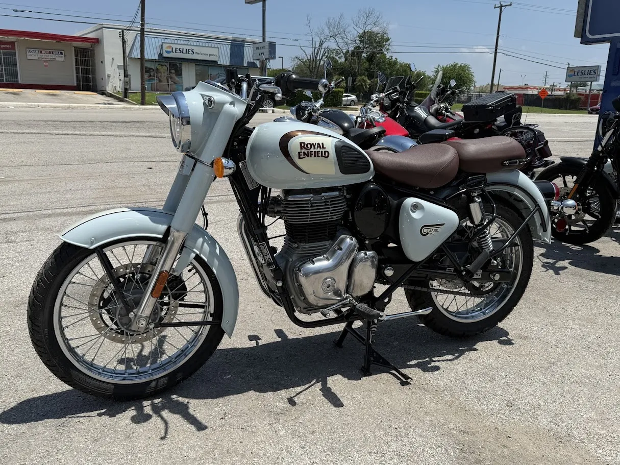 2024 Royal Enfield Classic 350 SALE, motorcycle detail photo 3, for sale in San Antonio