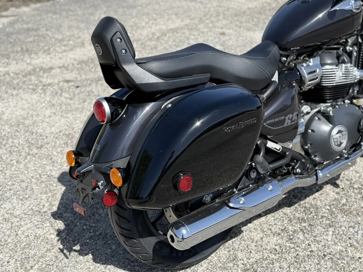 2024 Royal Enfield Super Meteor 650 Now comes with the full touring kit!, motorcycle detail photo 7, for sale in San Antonio