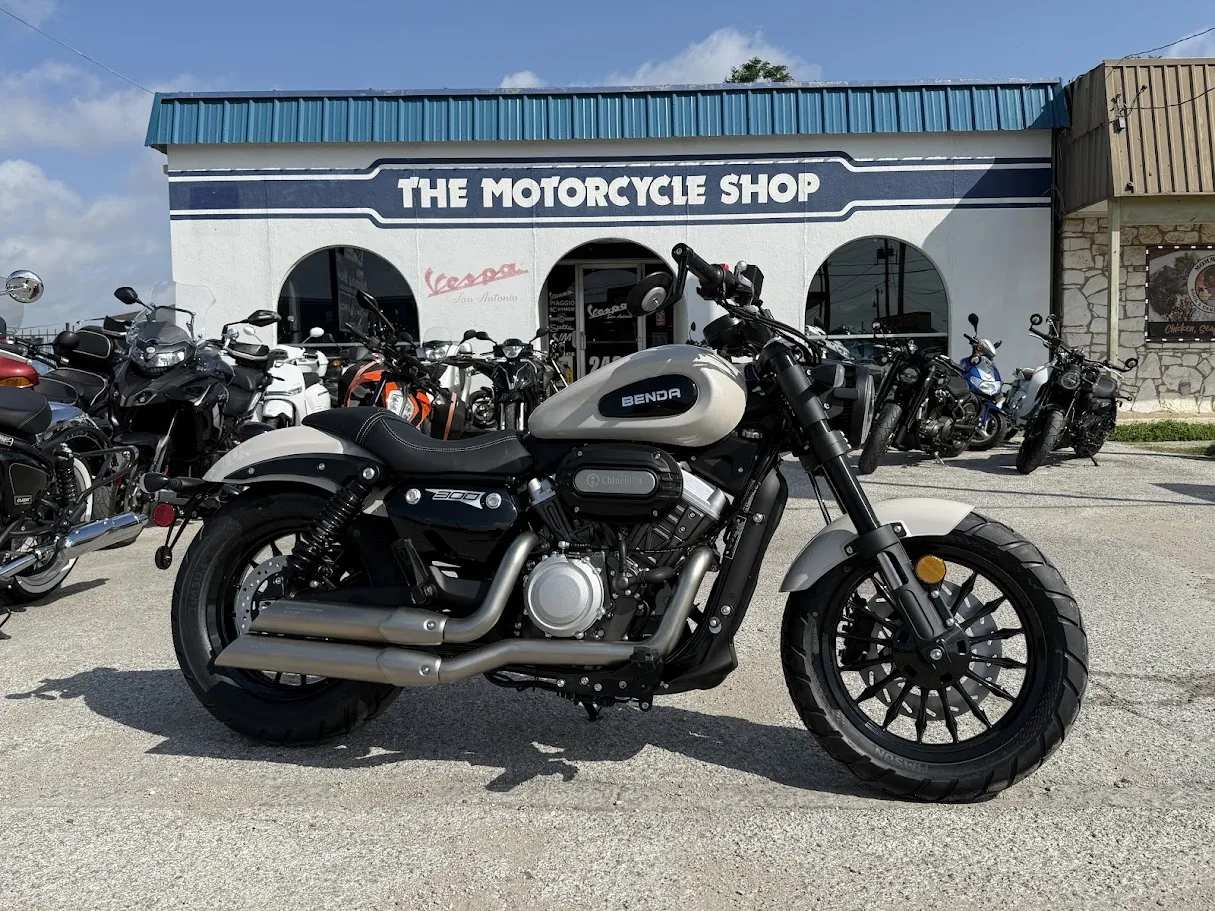 New Benda Chinchilla 300 in stock color, side profile, at The Motorcycle Shop San Antonio