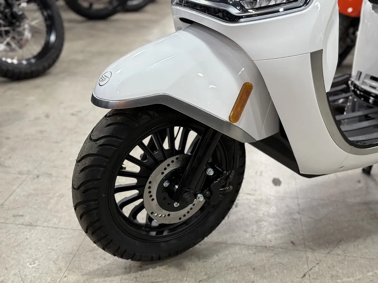 Keeway Versilia 150, motorcycle detail photo 10, for sale in San Antonio