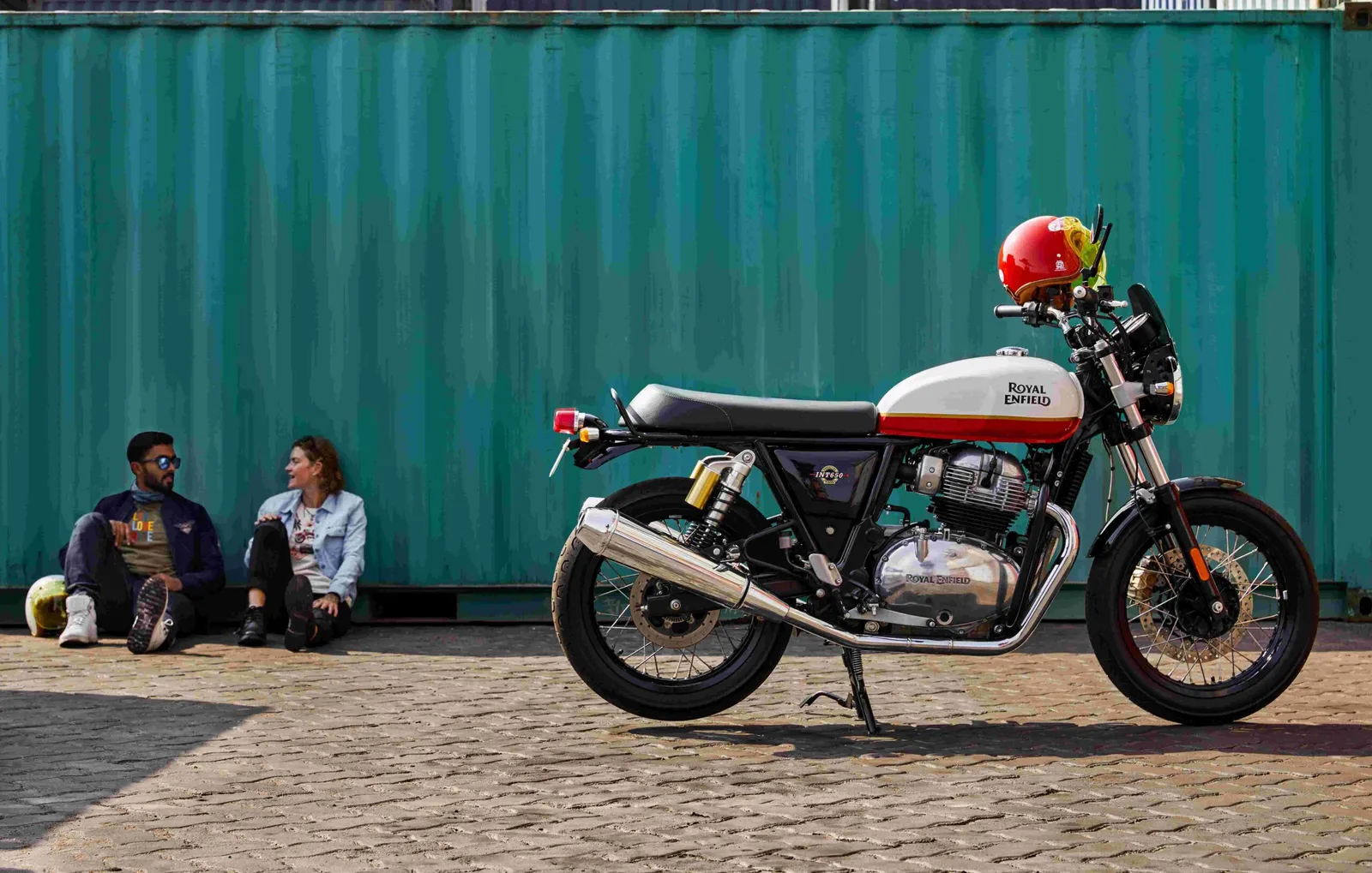 Royal Enfield INT 650 End of Year Sale! Up to $1000.00 OFF MSRP!, motorcycle detail photo 2, for sale in San Antonio
