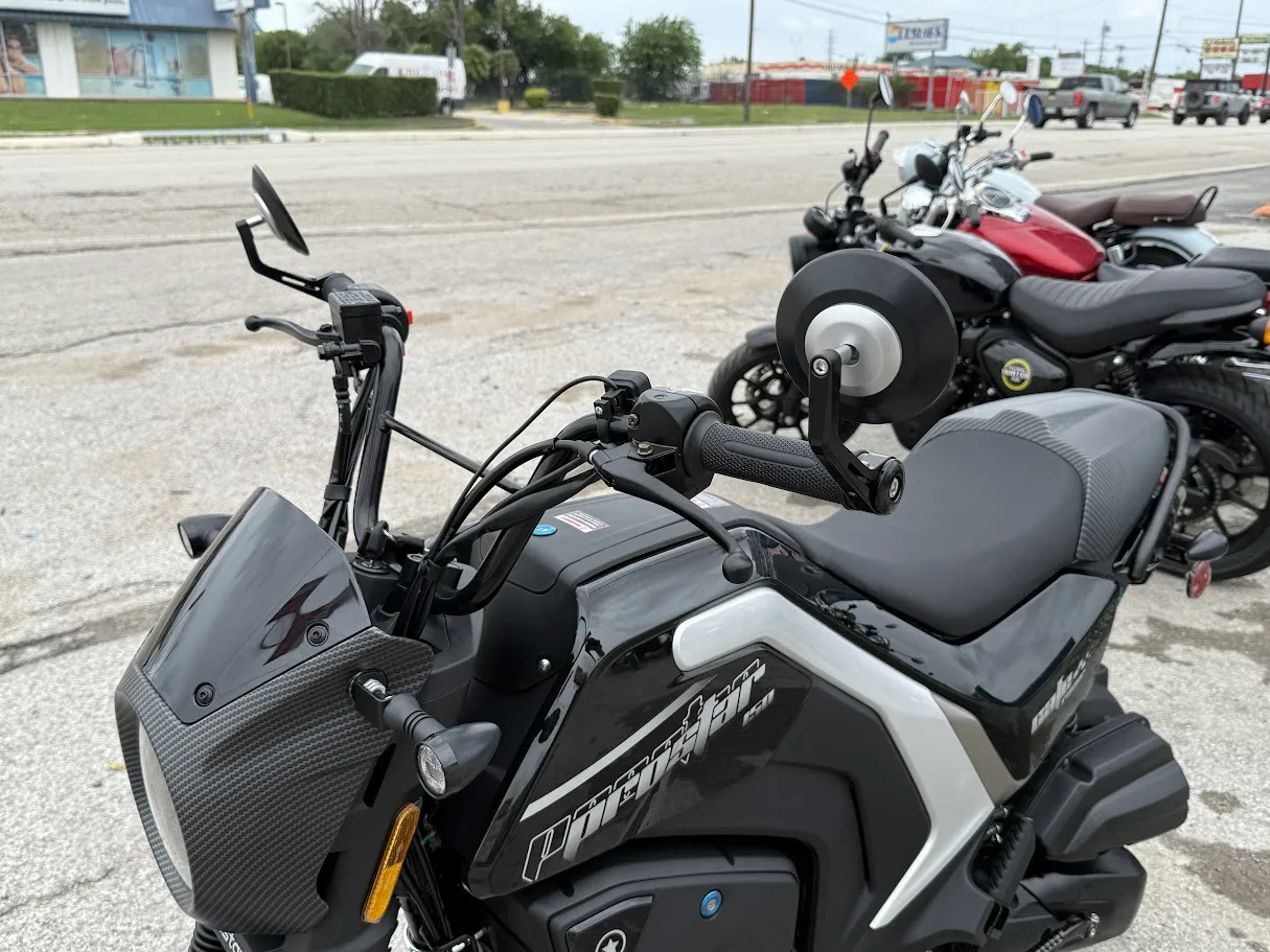Lance Scootstar Prostar 150, motorcycle detail photo 5, for sale in San Antonio