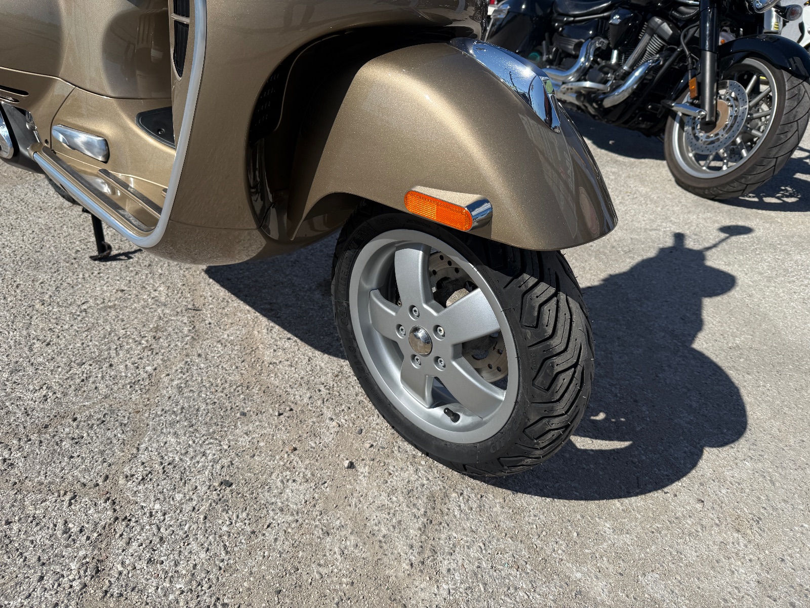 2013 Vespa GTS300, listing photo 3 at The Motorcycle Shop