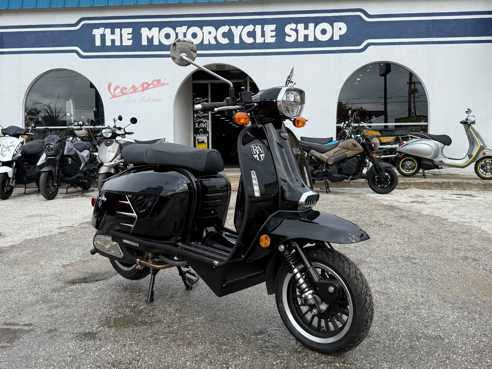 2025 Royal Alloy Grand Prix 300 s
Enjoy a truly authentic retro scooter that is made of steel! This 300 cc powerhouse, listing photo 1 at The Motorcycle Shop