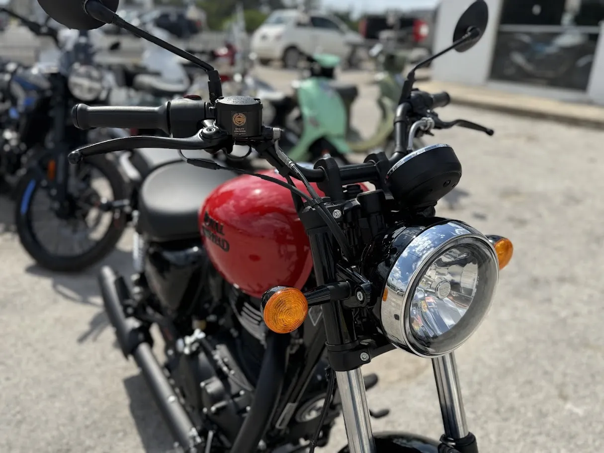 2024 Royal Enfield =Sale= New Meteor 350 =SALE=, motorcycle detail photo 9, for sale in San Antonio
