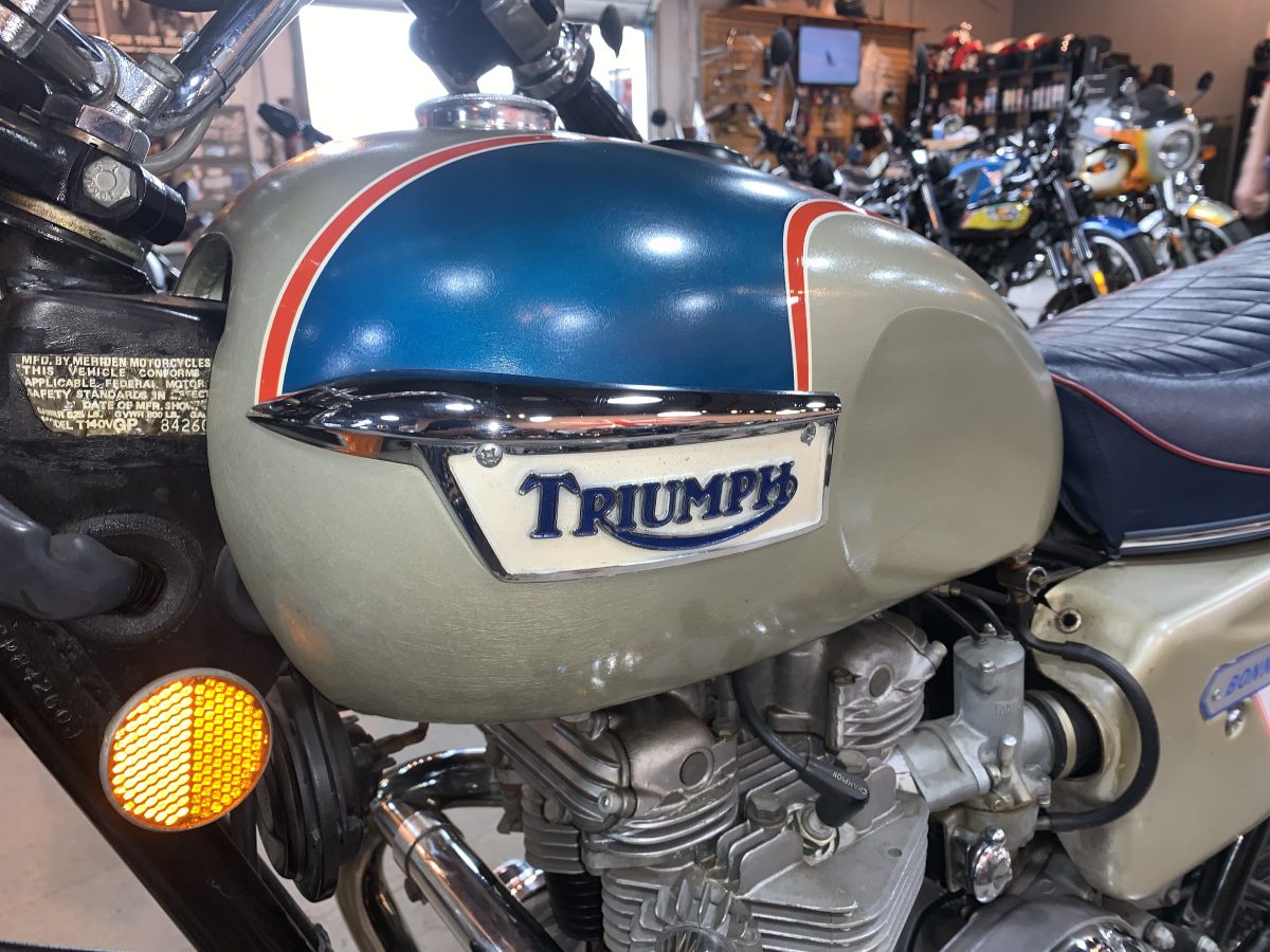 triumph t120 tank