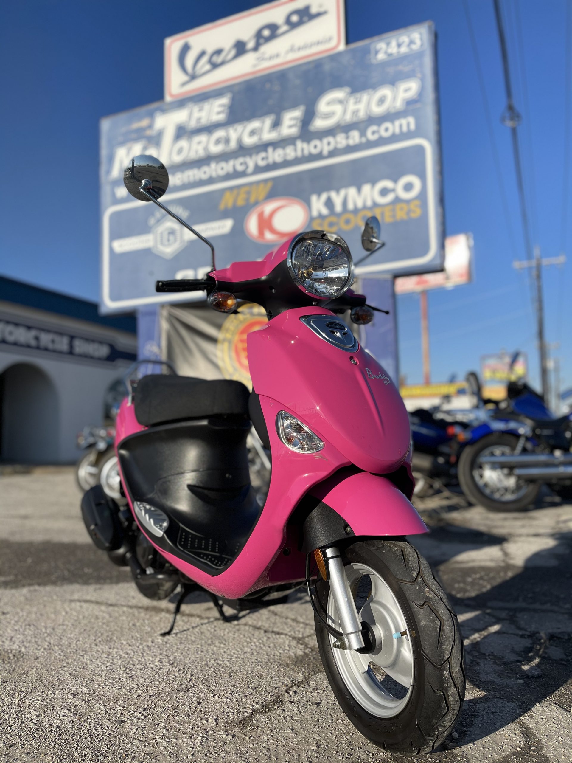 Genuine Scooter Buddy 50 “Pretty in Pink” =SOLD= – The Motorcycle Shop