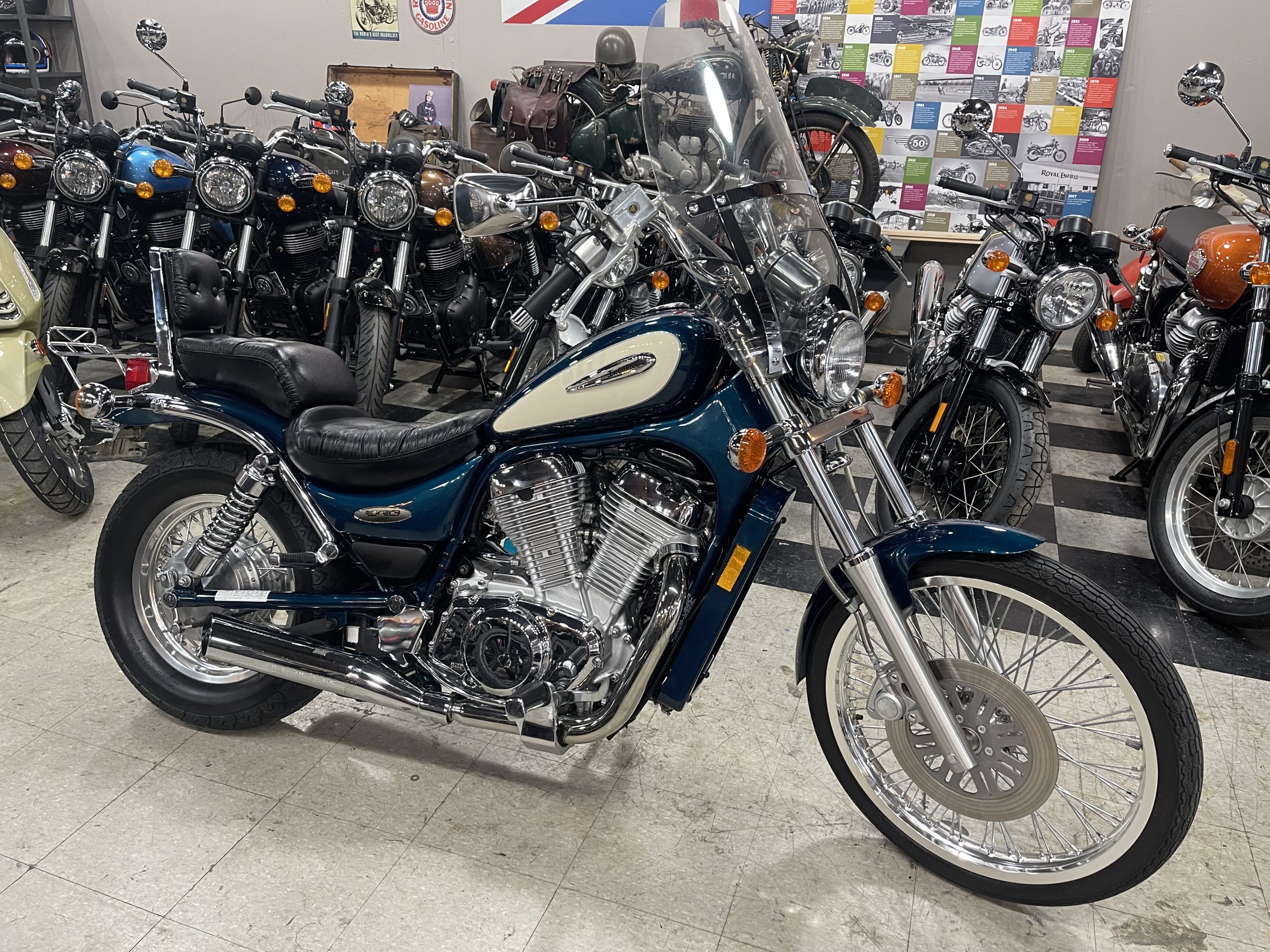 Classic 1998 Suzuki 800 Intruder =SOLD= – The Motorcycle Shop