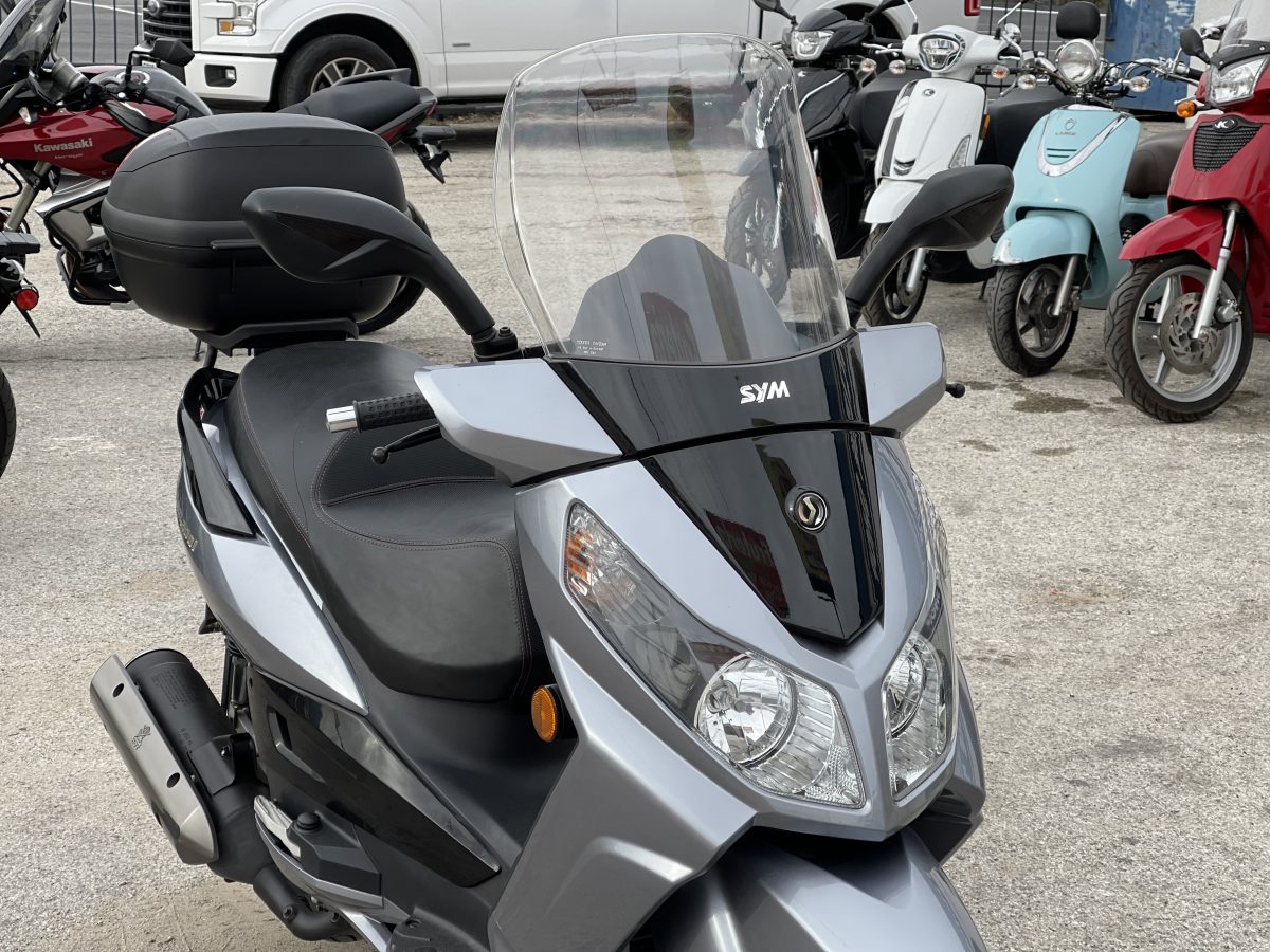 sym 300. 300cc – The Motorcycle Shop