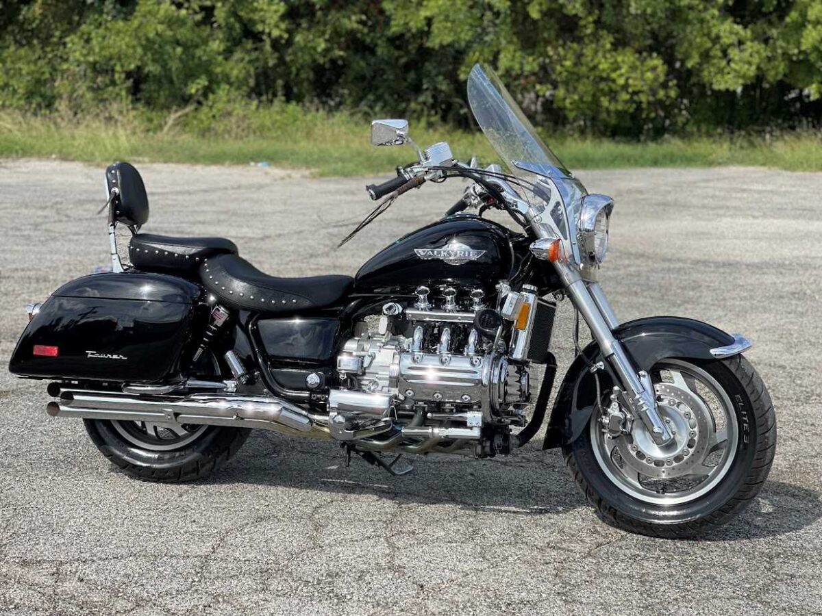 1998 Honda Valkyrie 1500 Tour=SOLD= – The Motorcycle Shop