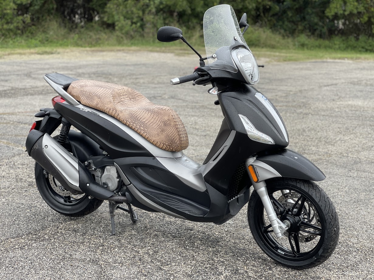 Piaggio Beverly 350 ST Scooters For Sale • TheBikeMarket