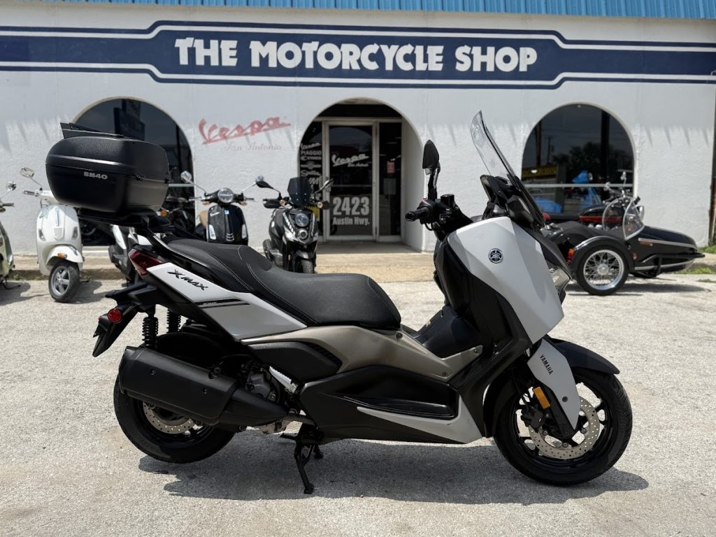 2023 Yamaha XMax300 - Photo 1