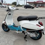 2023 Vespa Primavera 50 - Photo 4
