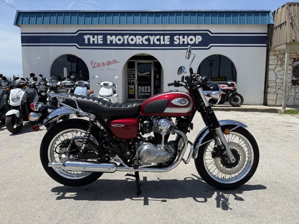 2020 Kawasaki W800 - Photo 1